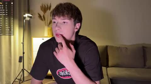 sunshinealex online show from October 2, 2025, 1:56 am