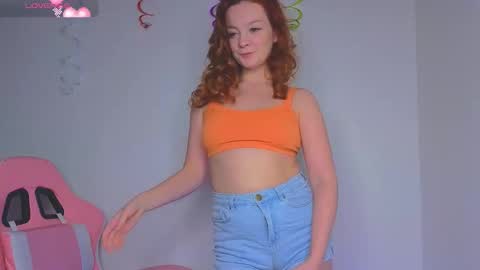 SunShuneXxX online show from November 18, 2025, 6:01 pm