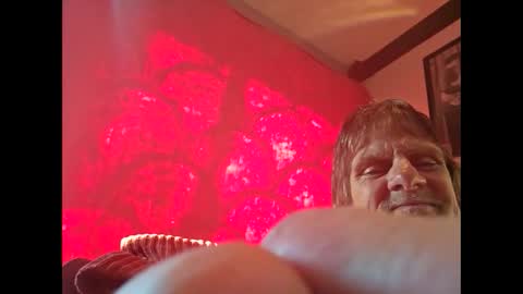 Suntroll online show from December 7, 2024, 3:19 pm