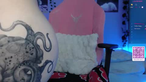 Snapshot of superbdolls chatting on February 28, 2025, 8:20 am Milana Scarlett online show from February 28, 2025, 8:20 am