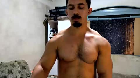 Snapshot of superbigmr chatting on March 23, 2026, 4:05 am james online show from March 23, 2026, 4:05 am