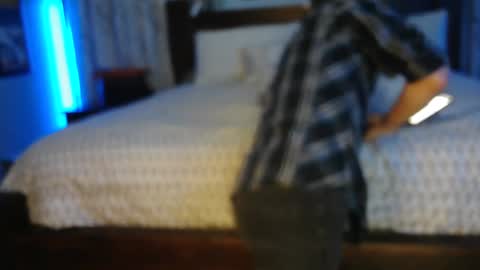 Superbronnon online show from January 19, 2025, 2:57 am