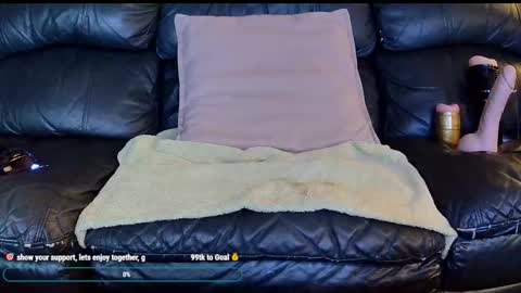 Snapshot of superduty5speed chatting on March 2, 2025, 4:28 am Thomas online show from March 2, 2025, 4:28 am