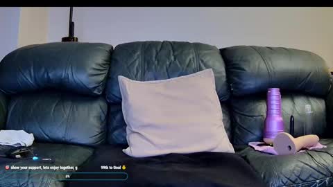 Snapshot of superduty5speed chatting on September 30, 2025, 4:12 pm Thomas online show from September 30, 2025, 4:12 pm