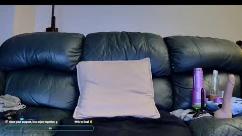 Snapshot of superduty5speed chatting on November 29, 2025, 4:04 am Thomas online show from November 29, 2025, 4:04 am