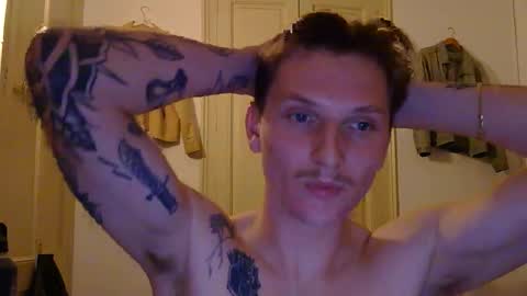 Snapshot of superhardxxxx chatting on December 22, 2025, 6:27 pm Ctrl My Body online show from December 22, 2025, 6:27 pm