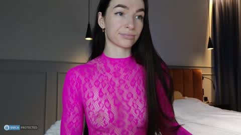 Anna online show from December 9, 2024, 3:22 pm