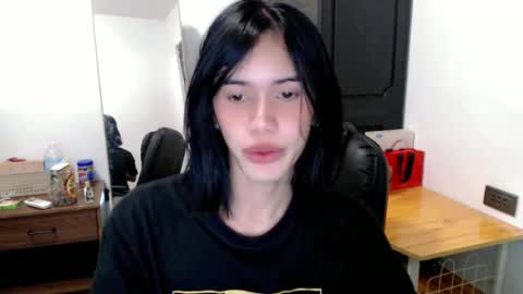 Erica Help me to reach my goal Superhotbabe1 online show from February 28, 2025, 5:04 am