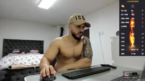 Snapshot of supermanboyxxl chatting on February 9, 2026, 7:23 am supermanboyxxl online show from February 9, 2026, 7:23 am