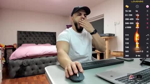 Snapshot of supermanboyxxl chatting on March 2, 2026, 7:15 am supermanboyxxl online show from March 2, 2026, 7:15 am