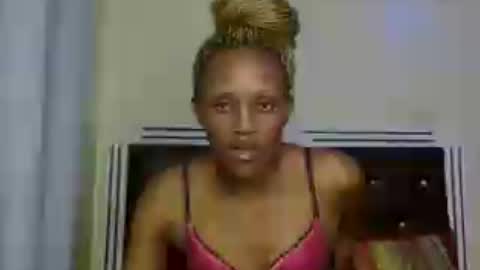 Snapshot of supersexxy_chyna chatting on July 16, 2026, 8:37 pm supersexxy_chyna online show from July 16, 2026, 8:37 pm