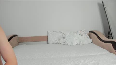 surfsexcouple online show from July 13, 2026, 10:29 am