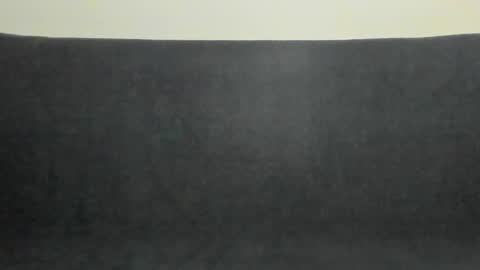 surikiss online show from October 3, 2025, 10:07 pm