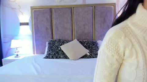 Susann online show from September 18, 2025, 7:38 pm