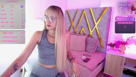 Susan online show from January 19, 2025, 2:59 pm