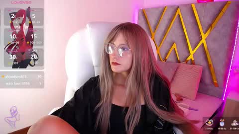 Susan online show from March 8, 2025, 5:43 pm