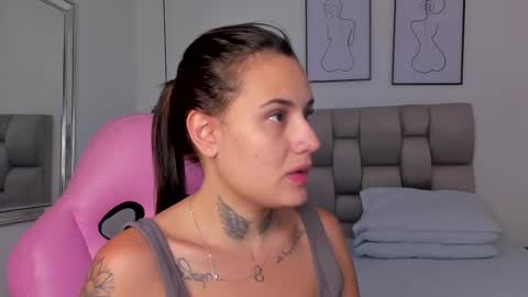 Susan online show from November 17, 2025, 2:56 pm