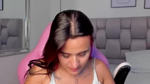 Susan online show from November 21, 2025, 8:29 pm