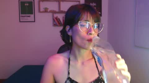 susana_w online show from January 7, 2025, 11:03 pm