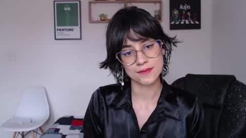 susana_w online show from March 5, 2025, 8:10 pm