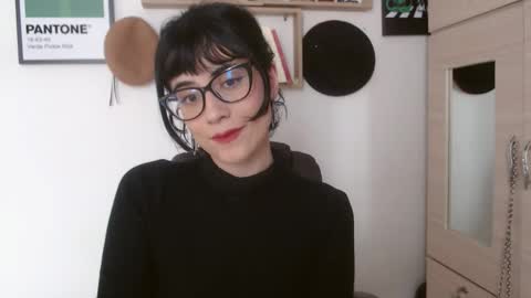 susana_w online show from October 3, 2025, 8:17 pm