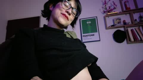 Snapshot of susana_w chatting on May 19, 2026, 1:56 am susana_w online show from May 19, 2026, 1:56 am