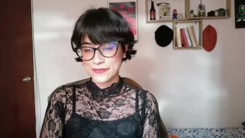 Snapshot of susana_w chatting on May 20, 2026, 9:21 pm susana_w online show from May 20, 2026, 9:21 pm