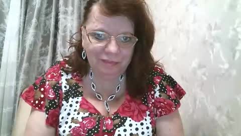 SusanaAhSun online show from November 17, 2025, 12:00 pm