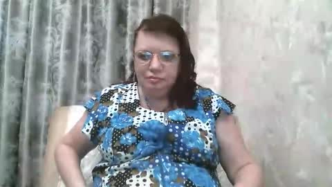 Snapshot of susanaahsun chatting on June 5, 2026, 11:05 am SusanaAhSun online show from June 5, 2026, 11:05 am