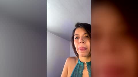 Snapshot of susanaduncann chatting on May 11, 2026, 4:04 pm Susana online show from May 11, 2026, 4:04 pm