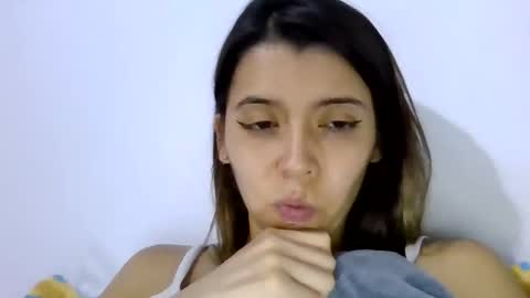 Snapshot of susanaduncann chatting on May 14, 2026, 2:29 am Susana online show from May 14, 2026, 2:29 am