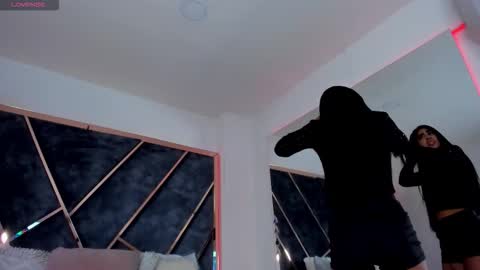 susanahenao online show from November 16, 2025, 5:07 pm