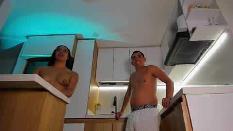 susanclarck online show from October 31, 2025, 3:40 am