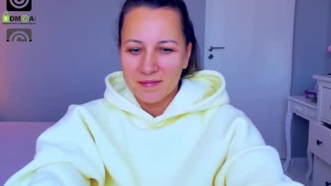 SusanJewel online show from September 18, 2025, 6:37 am