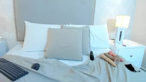Snapshot of susanthomass chatting on May 15, 2026, 7:54 pm susanthomass online show from May 15, 2026, 7:54 pm