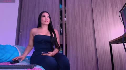 Andrea online show from April 21, 2026, 10:23 pm