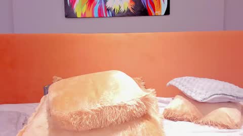 sussy_sweet4u online show from January 24, 2025, 2:08 pm