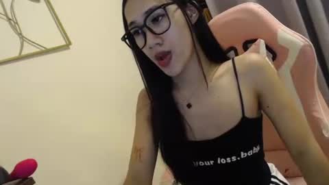 susie online show from November 26, 2025, 11:33 am