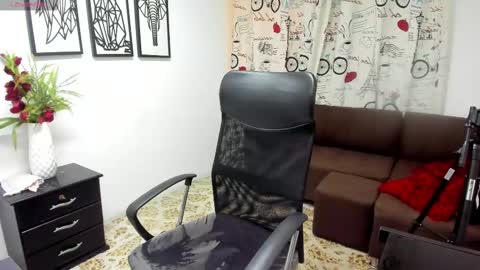 Snapshot of susyamis chatting on March 11, 2025, 7:14 pm Susy online show from March 11, 2025, 7:14 pm