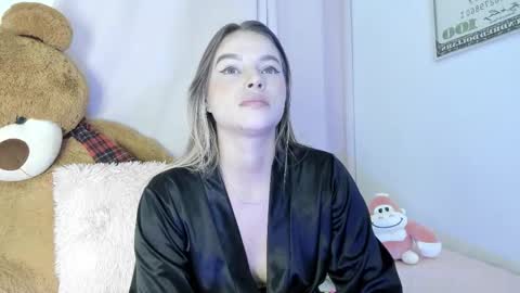 suzan__cooper2 online show from November 8, 2025, 5:51 am