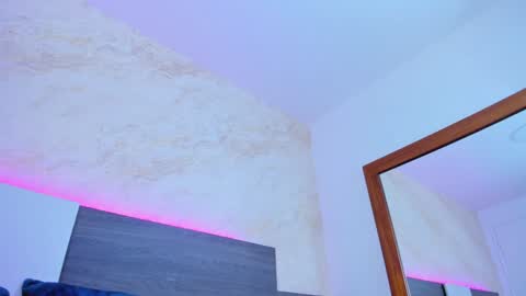 Susan  online show from February 7, 2025, 11:34 pm