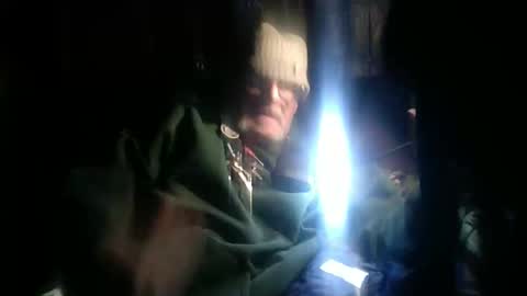 Snapshot of suzuki1250 chatting on January 5, 2025, 5:09 am suzuki1250 online show from January 5, 2025, 5:09 am