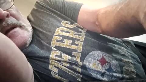 Snapshot of suzuki1250 chatting on March 9, 2026, 6:28 am suzuki1250 online show from March 9, 2026, 6:28 am