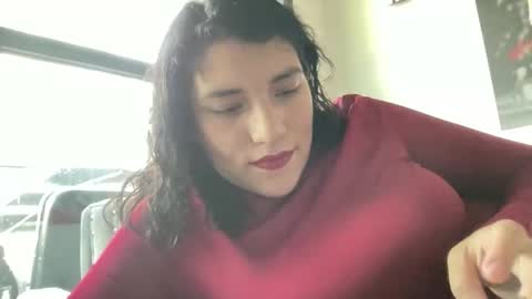 Suzy online show from November 17, 2025, 8:58 pm