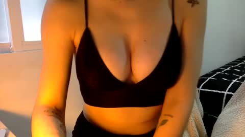 The real sugar baby   Suzy Summer   online show from February 28, 2025, 12:31 pm