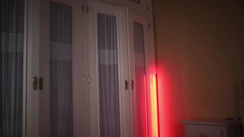 suzysuza online show from October 26, 2025, 4:13 pm