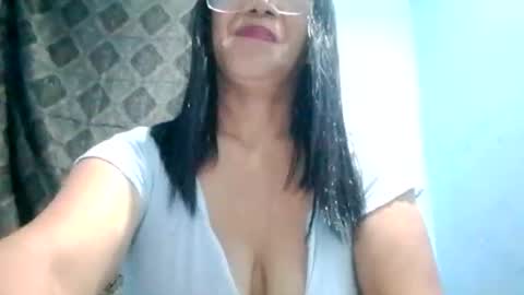 suzzie_hot online show from September 30, 2025, 11:26 am