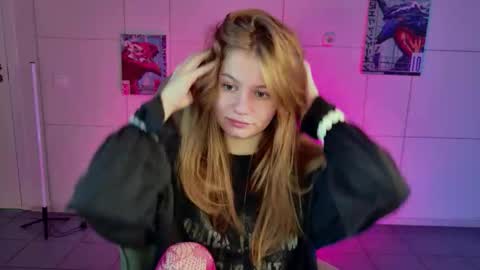 Eva online show from November 7, 2025, 5:18 am