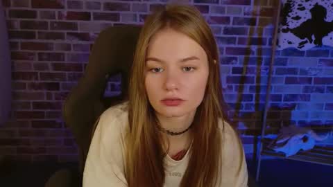 Eva online show from November 14, 2025, 5:28 am