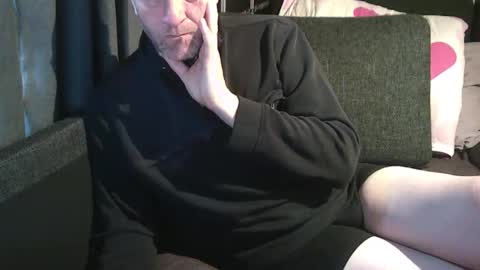 ArnSwart online show from April 19, 2026, 2:27 pm